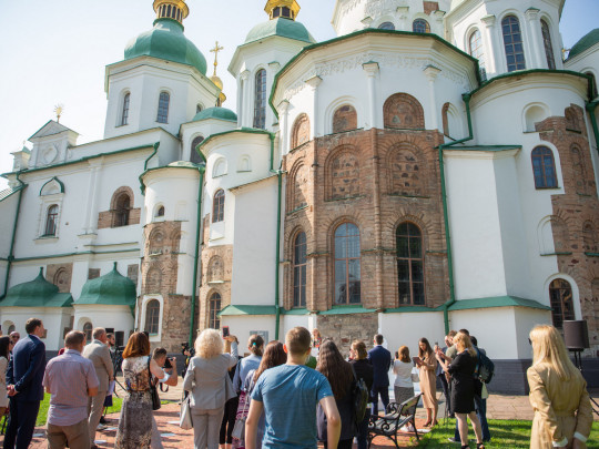 София Киевская «вылечится» от влаги и сырости благодаря фармацевтическим компаниям