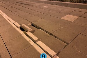 Не выдержала ливня: на Трассе Здоровья в Одессе снова обвалилась часть эстакады