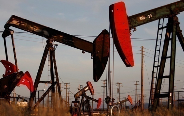 Страны ОПЕК увеличили добычу нефти по итогам июля