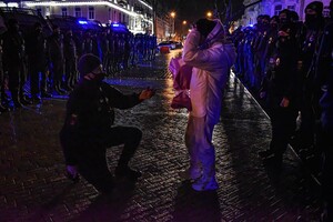 В Одессе нацгвардеец сделал предложение любимой прямо в Новогоднюю ночь