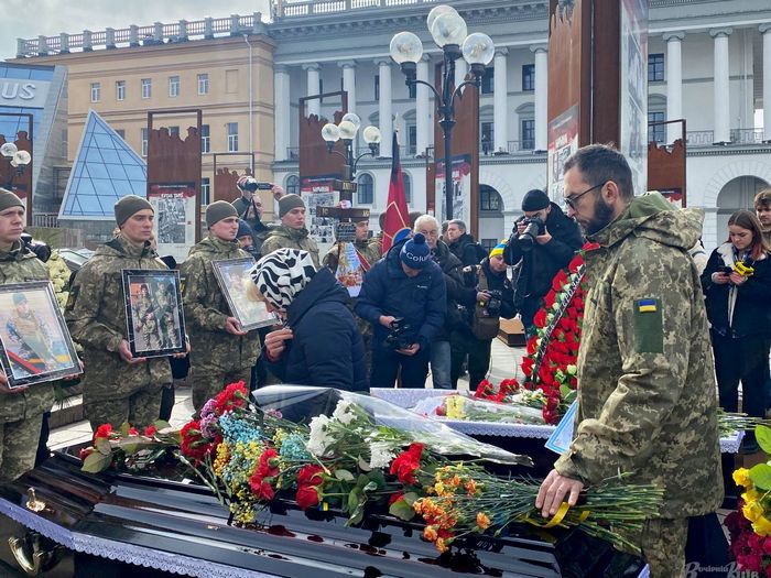 Батько накрив собою сина, щоб уберегти від уламків снарядів: подробиці загибелі Олега та Микити Хомюков під Бахмутом