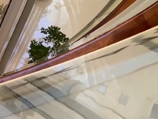 Чотири людини зварилися живцем після прориву труби в московському торгівельному центрі (відео)