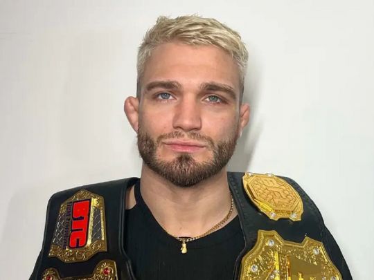 Український боєць ефектно «забив» суперника та заробив контракт із UFC: відео нокауту