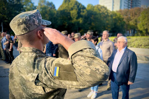 В День защитников и защитниц Украины в Одессе почтили память погибших Героев