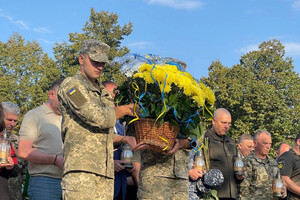 В День защитников и защитниц Украины в Одессе почтили память погибших Героев