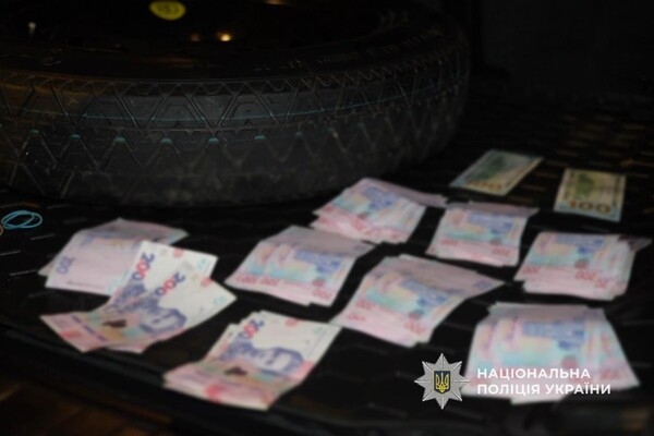 Бегство в Молдову за взятку: в Одессе разоблачили переправщика военнообязанных